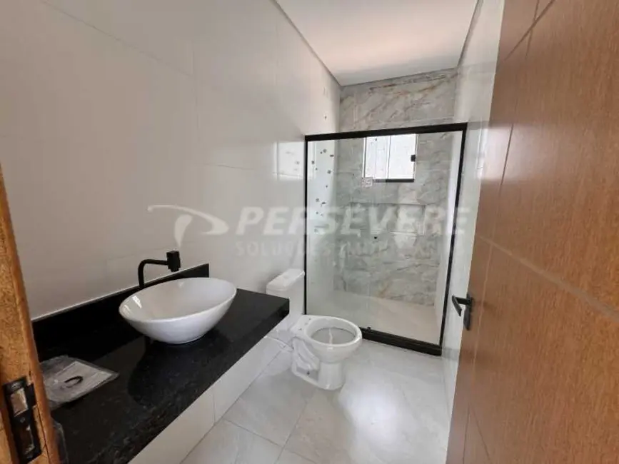 Casa com 2 quartos à venda, 112m2 em Marica - RJ - imagem 6 Foto 6 de Casa com 2 quartos à venda, 112m2 em Marica - RJ