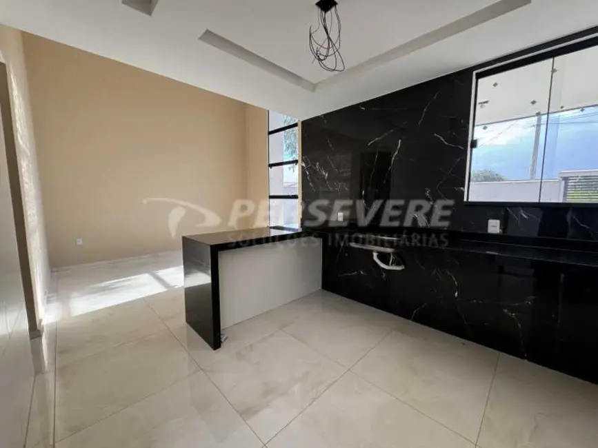 Casa com 2 quartos à venda, 112m2 em Marica - RJ - imagem 5 Foto 5 de Casa com 2 quartos à venda, 112m2 em Marica - RJ