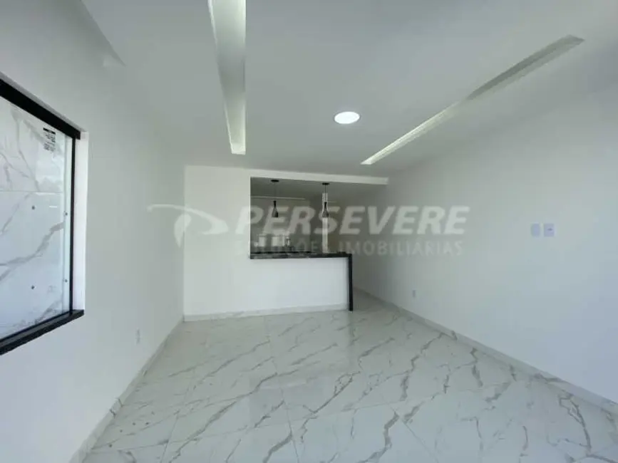 Foto 3 de Casa com 3 quartos à venda, 105m2 em Marica - RJ