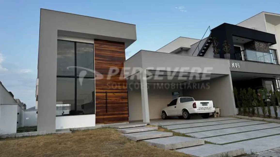 Foto 2 de Casa de Condomínio com 3 quartos à venda, 200m2 em Marica - RJ