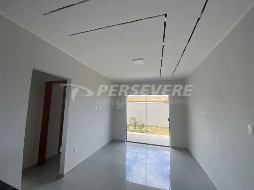 Foto 4 de Casa com 2 quartos à venda, 65m2 em Marica - RJ