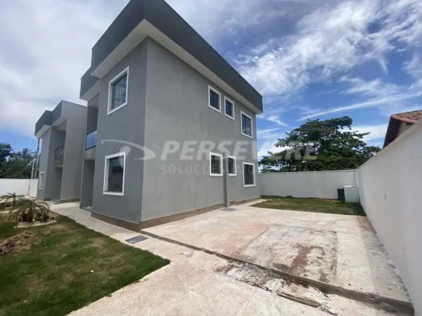 Foto 1 de Casa com 2 quartos à venda, 65m2 em Marica - RJ