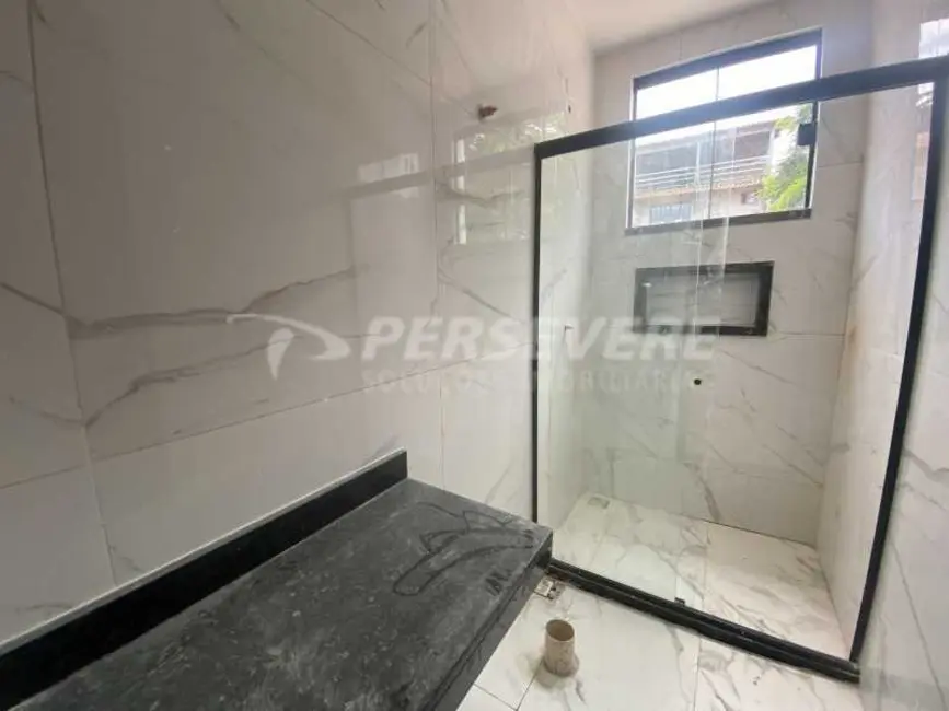 Foto 7 de Casa com 2 quartos à venda, 65m2 em Marica - RJ