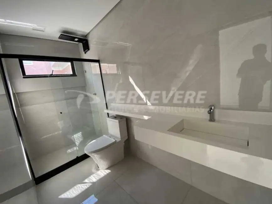 Foto 8 de Casa de Condomínio com 3 quartos à venda, 147m2 em Marica - RJ