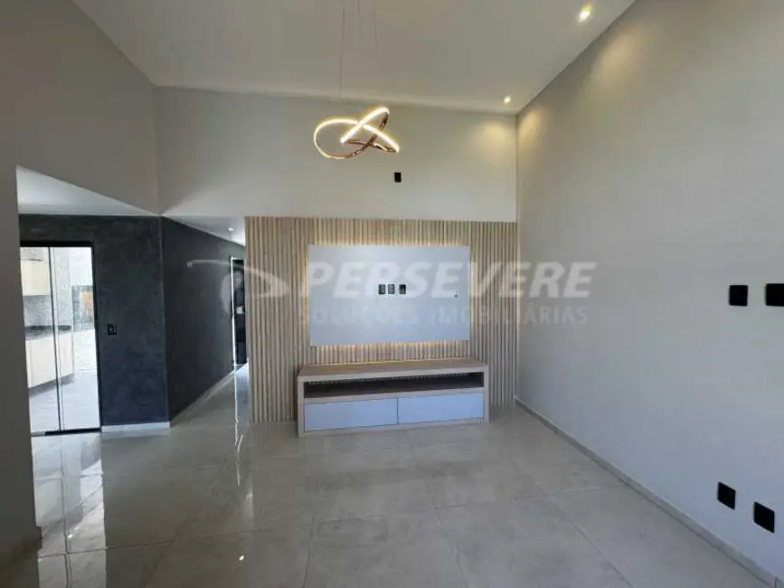 Foto 3 de Casa com 3 quartos à venda, 128m2 em Marica - RJ