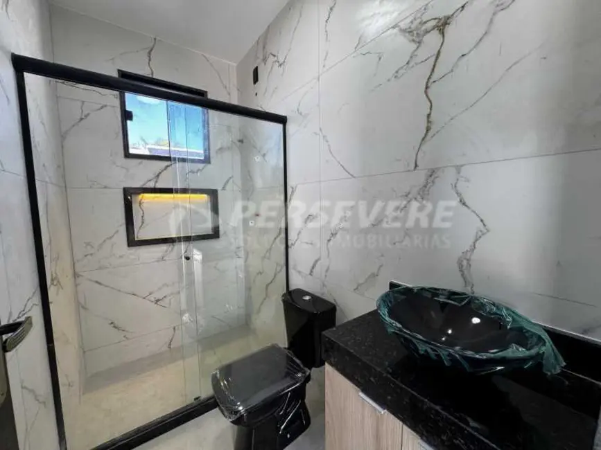 Foto 8 de Casa com 3 quartos à venda, 128m2 em Marica - RJ