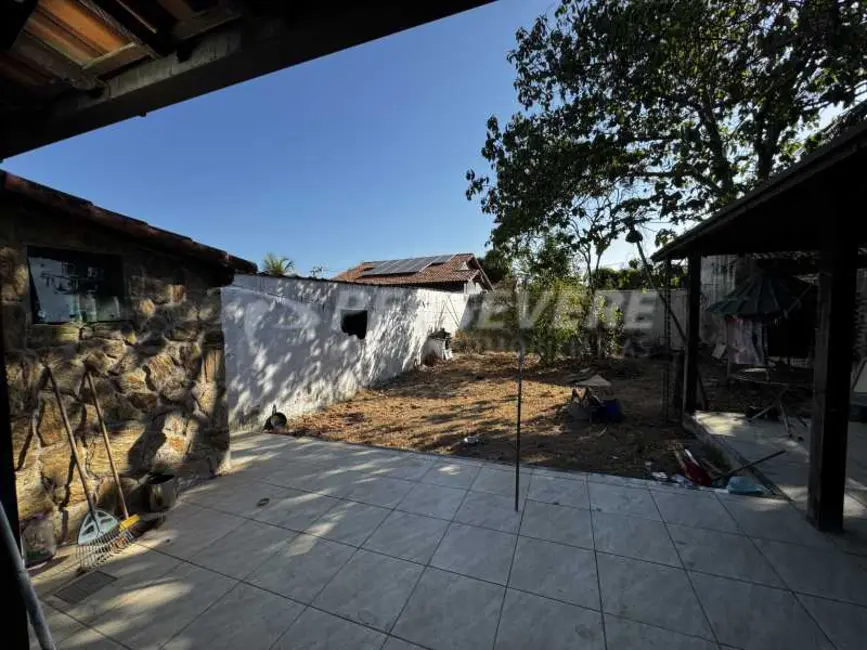 Foto 9 de Casa com 2 quartos à venda, 95m2 em Marica - RJ