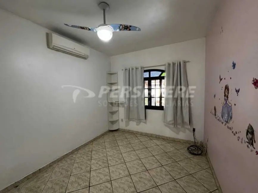 Foto 8 de Casa com 2 quartos à venda, 95m2 em Marica - RJ
