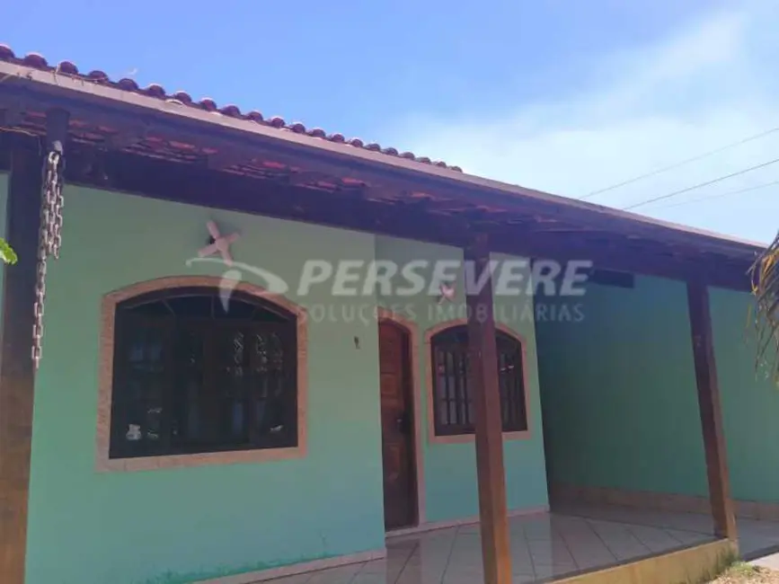 Foto 1 de Casa com 2 quartos à venda, 95m2 em Marica - RJ