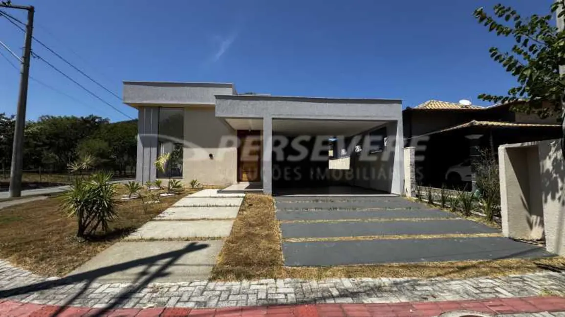 Foto 1 de Casa de Condomínio com 3 quartos à venda, 131m2 em Marica - RJ