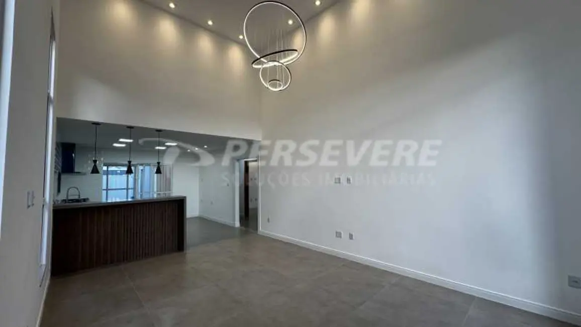 Foto 2 de Casa de Condomínio com 3 quartos à venda, 200m2 em Marica - RJ