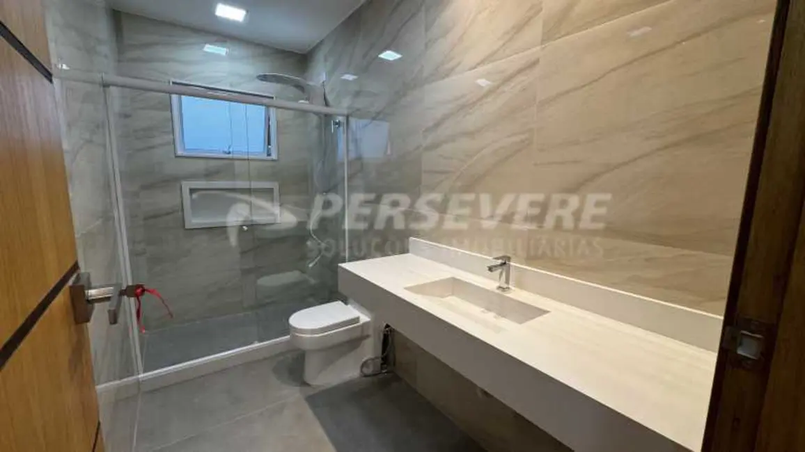 Foto 6 de Casa de Condomínio com 3 quartos à venda, 200m2 em Marica - RJ