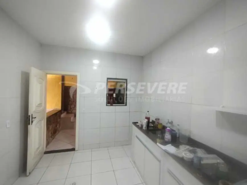 Casa de Condomínio com 3 quartos à venda, 100m2 em Marica - RJ - imagem 4 Foto 4 de Casa de Condomínio com 3 quartos à venda, 100m2 em Marica - RJ