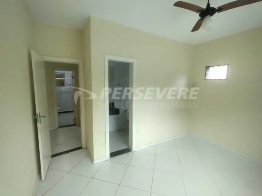 Casa de Condomínio com 3 quartos à venda, 100m2 em Marica - RJ - imagem 7 Foto 7 de Casa de Condomínio com 3 quartos à venda, 100m2 em Marica - RJ