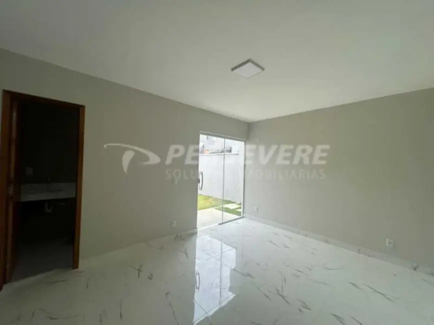Casa com 2 quartos à venda, 85m2 em Marica - RJ - imagem 8 Foto 8 de Casa com 2 quartos à venda, 85m2 em Marica - RJ