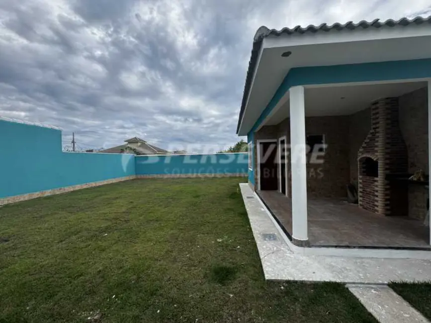 Foto 3 de Casa com 3 quartos à venda, 117m2 em Marica - RJ