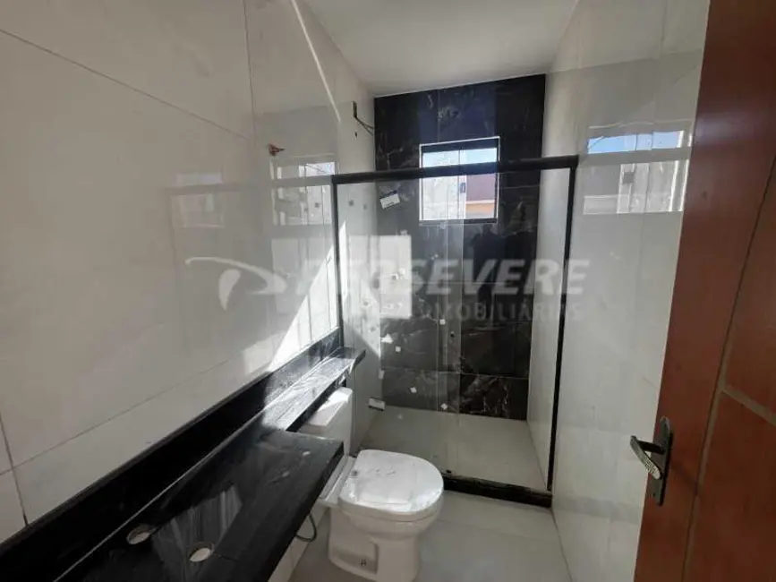 Foto 4 de Casa com 3 quartos à venda, 138m2 em Marica - RJ