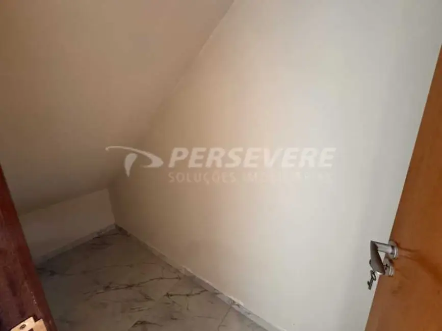Foto 5 de Casa com 2 quartos à venda, 80m2 em Marica - RJ
