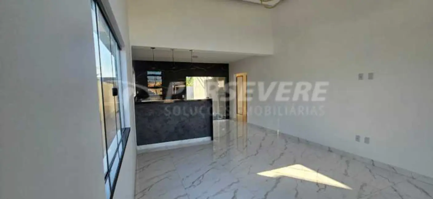 Foto 4 de Casa com 3 quartos à venda, 125m2 em Marica - RJ