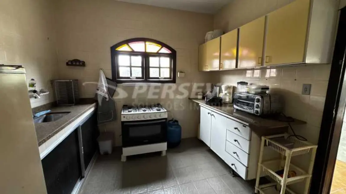 Foto 8 de Casa com 5 quartos à venda, 201m2 em Marica - RJ