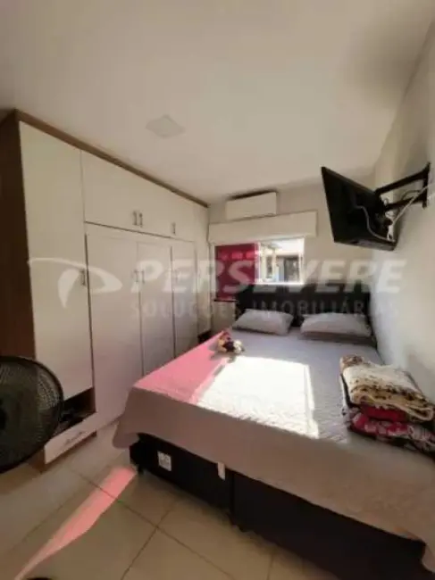 Casa com 3 quartos à venda, 104m2 em Marica - RJ - imagem 5 Foto 5 de Casa com 3 quartos à venda, 104m2 em Marica - RJ