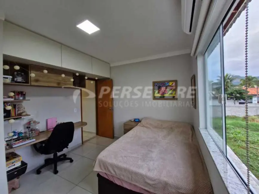 Foto 5 de Casa de Condomínio com 2 quartos à venda, 83m2 em Marica - RJ