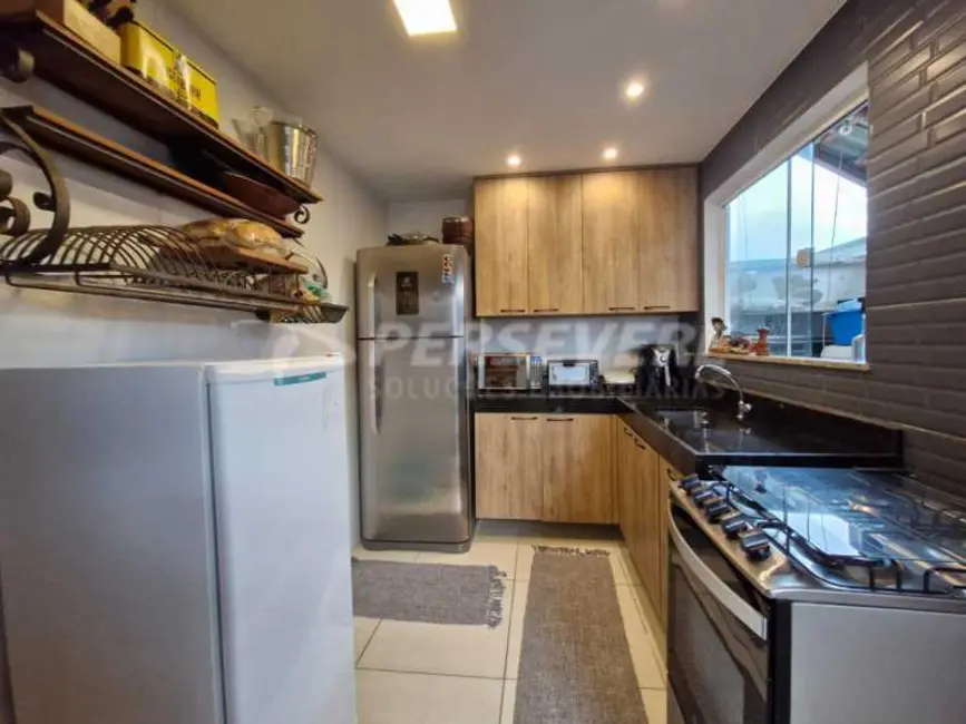 Foto 4 de Casa de Condomínio com 2 quartos à venda, 83m2 em Marica - RJ