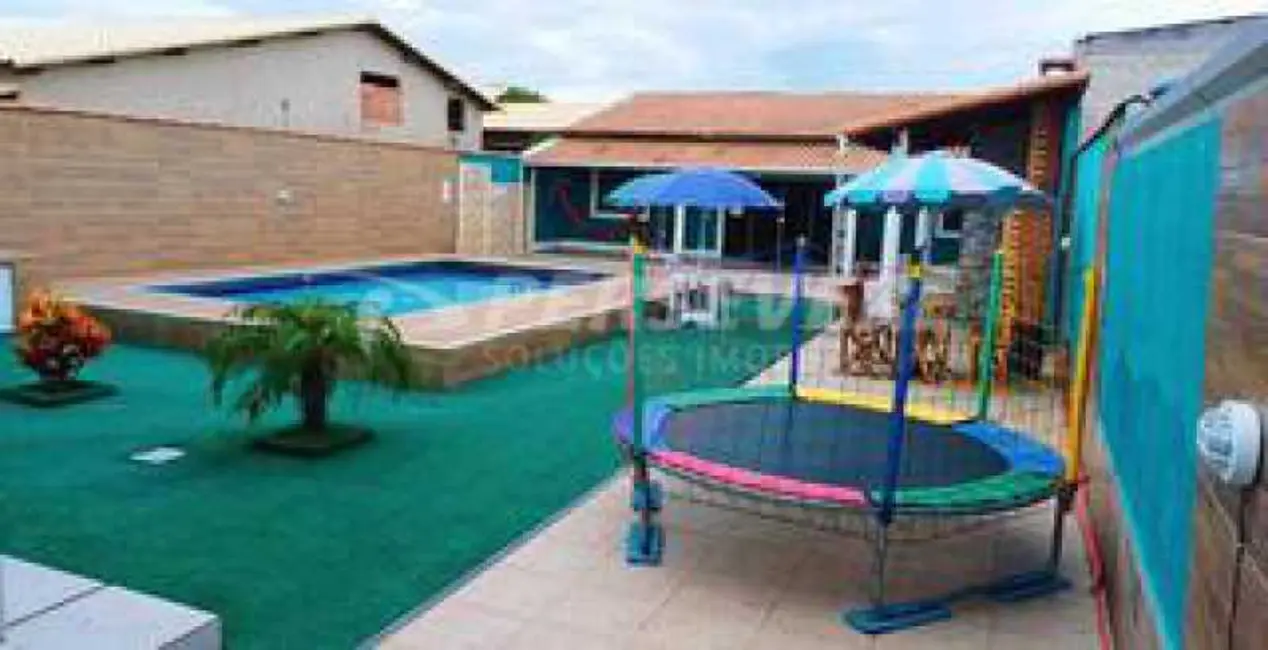 Foto 5 de Casa com 4 quartos à venda, 205m2 em Marica - RJ