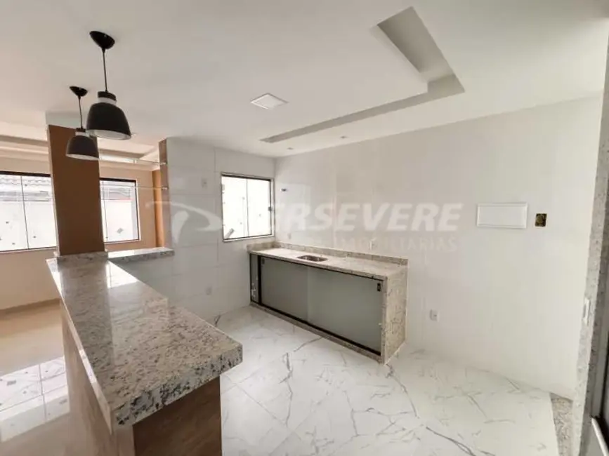 Foto 3 de Casa com 3 quartos à venda, 86m2 em Marica - RJ