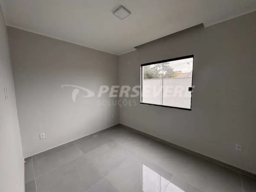 Foto 8 de Apartamento com 2 quartos à venda, 65m2 em Marica - RJ