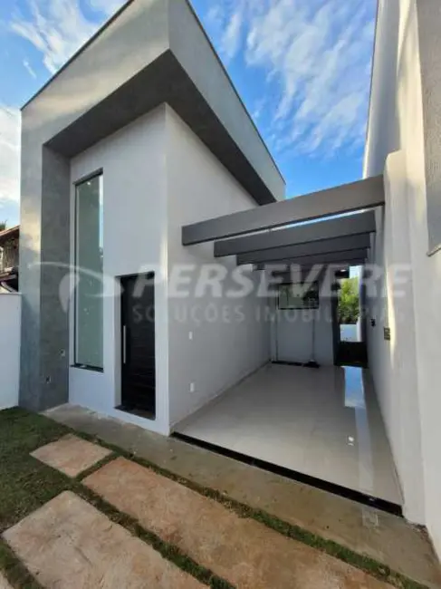 Foto 1 de Casa com 2 quartos à venda, 81m2 em Marica - RJ