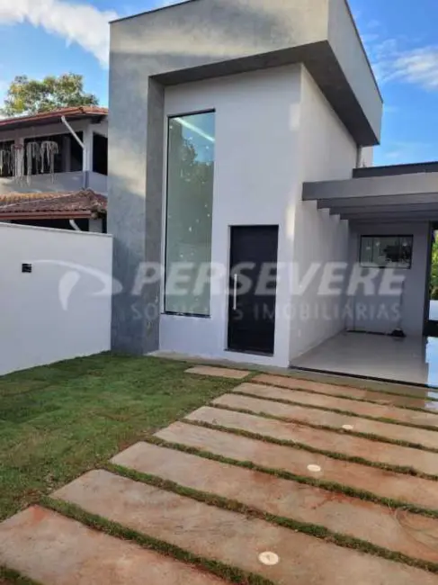 Foto 5 de Casa com 2 quartos à venda, 81m2 em Marica - RJ
