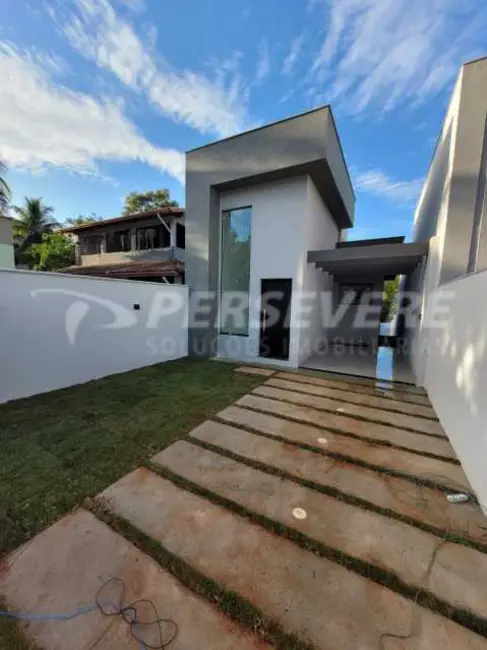 Foto 3 de Casa com 2 quartos à venda, 81m2 em Marica - RJ