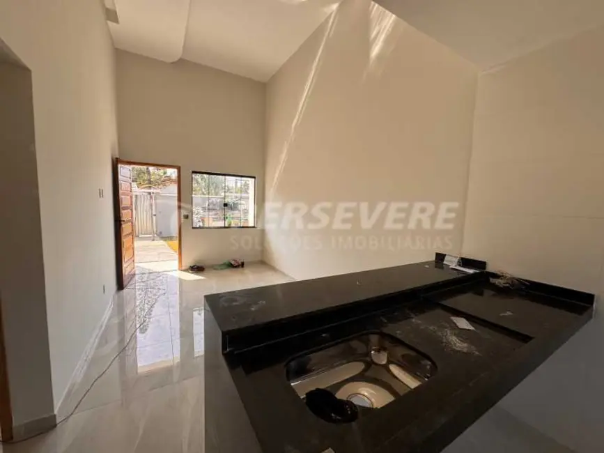Foto 8 de Casa com 2 quartos à venda, 480m2 em Marica - RJ