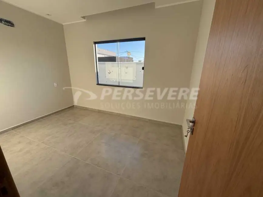 Casa de Condomínio com 3 quartos à venda, 110m2 em Marica - RJ - imagem 6 Foto 6 de Casa de Condomínio com 3 quartos à venda, 110m2 em Marica - RJ