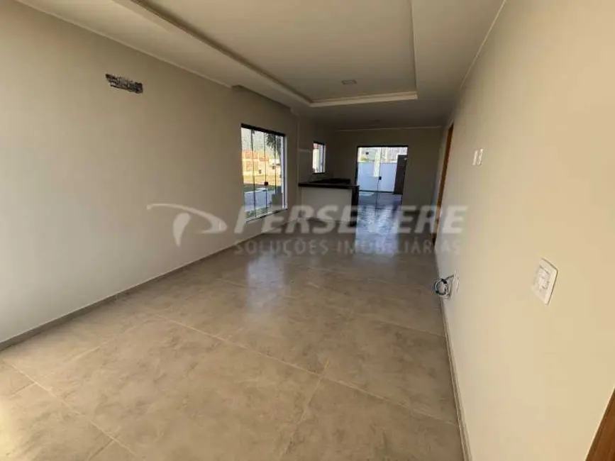 Casa de Condomínio com 3 quartos à venda, 110m2 em Marica - RJ - imagem 3 Foto 3 de Casa de Condomínio com 3 quartos à venda, 110m2 em Marica - RJ