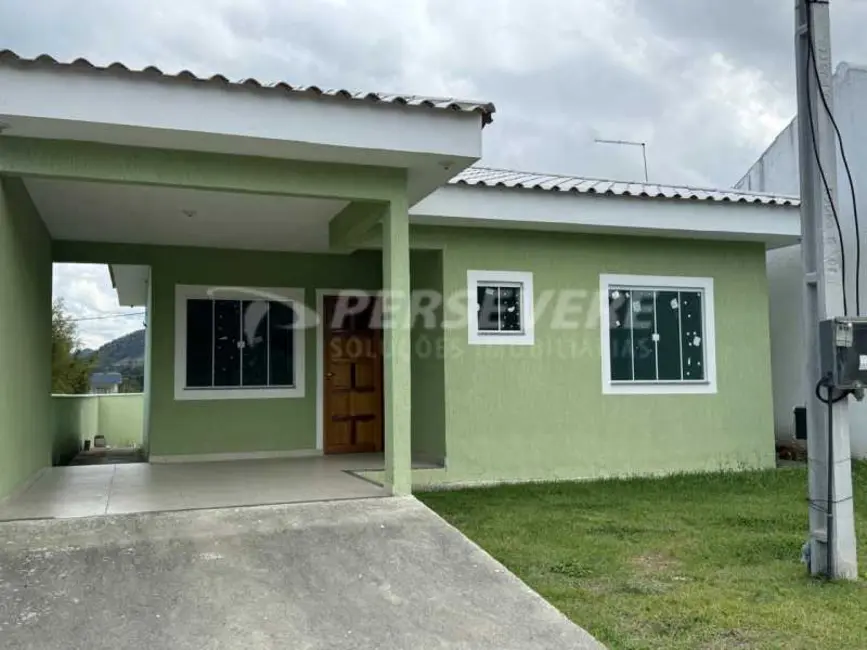 Casa de Condomínio com 2 quartos à venda, 80m2 em Marica - RJ - imagem 2 Foto 2 de Casa de Condomínio com 2 quartos à venda, 80m2 em Marica - RJ