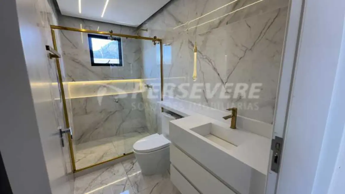 Casa de Condomínio com 3 quartos à venda, 186m2 em Marica - RJ - imagem 8 Foto 8 de Casa de Condomínio com 3 quartos à venda, 186m2 em Marica - RJ