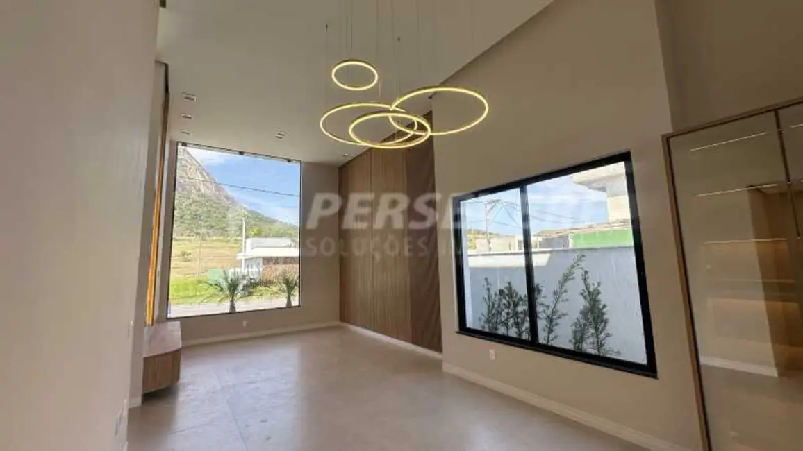 Casa de Condomínio com 3 quartos à venda, 186m2 em Marica - RJ - imagem 2 Foto 2 de Casa de Condomínio com 3 quartos à venda, 186m2 em Marica - RJ