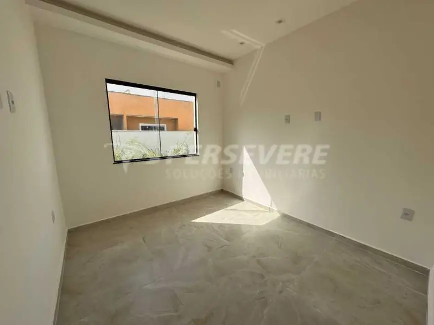 Foto 8 de Casa com 3 quartos à venda, 80m2 em Marica - RJ