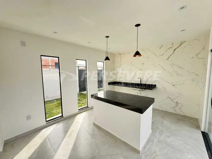 Foto 5 de Casa com 3 quartos à venda, 80m2 em Marica - RJ