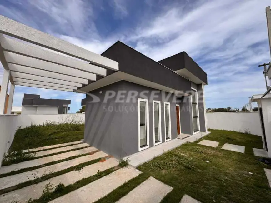 Foto 2 de Casa com 3 quartos à venda, 80m2 em Marica - RJ