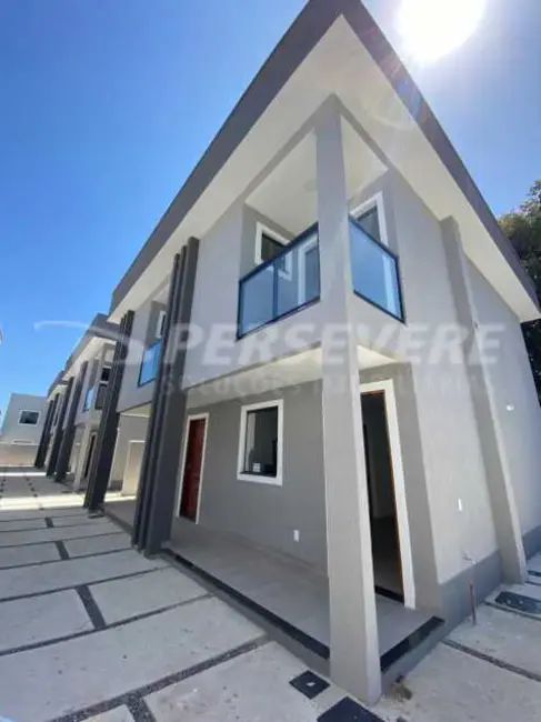 Foto 1 de Casa de Condomínio com 2 quartos à venda, 70m2 em Marica - RJ