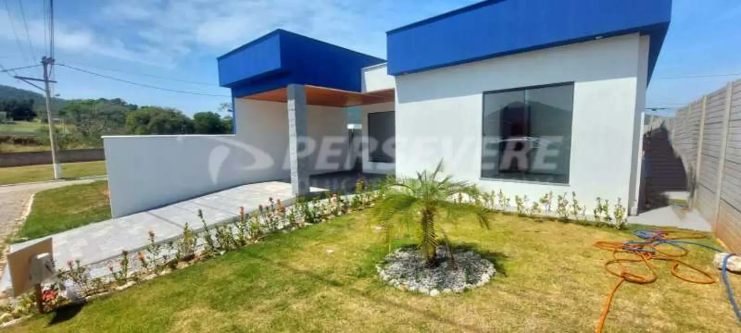 Foto 2 de Casa de Condomínio com 2 quartos à venda, 9313m2 em Marica - RJ