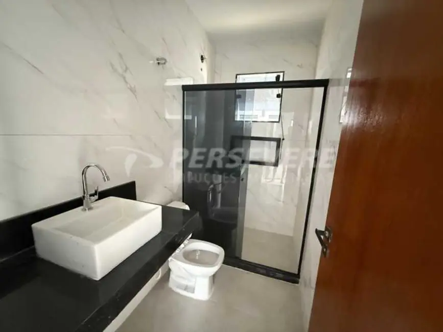 Foto 9 de Casa de Condomínio com 3 quartos à venda, 100m2 em Marica - RJ