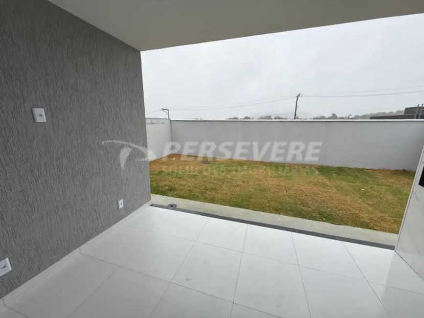 Foto 6 de Casa de Condomínio com 3 quartos à venda, 100m2 em Marica - RJ