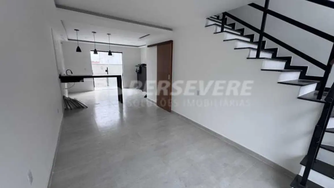Foto 5 de Casa com 2 quartos à venda, 80m2 em Marica - RJ