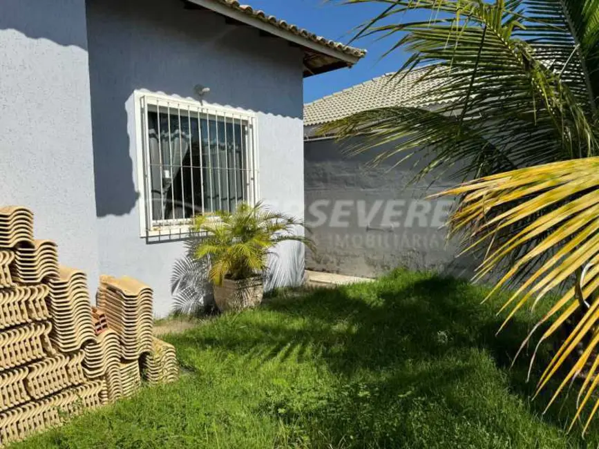 Foto 2 de Casa com 2 quartos à venda, 157m2 em Marica - RJ