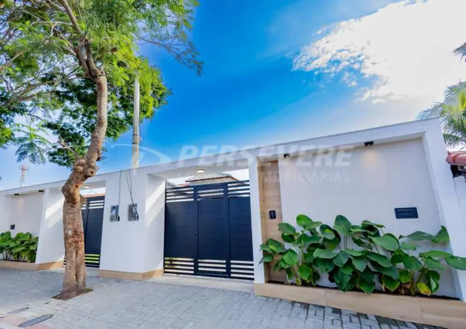 Foto 5 de Casa com 2 quartos à venda, 80m2 em Marica - RJ