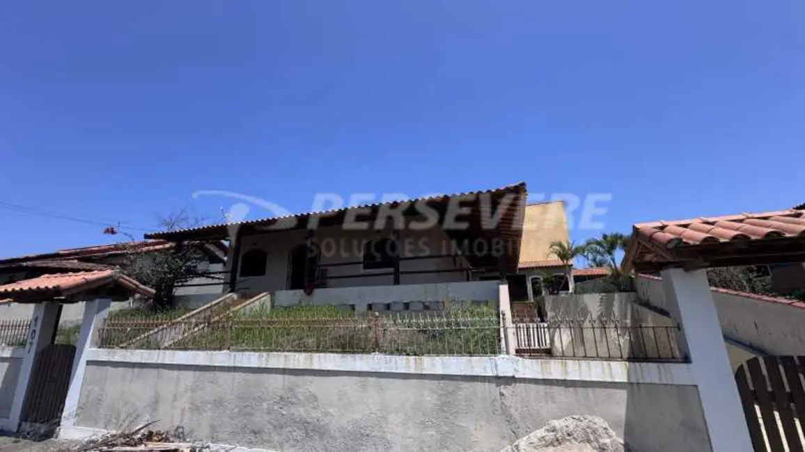 Foto 2 de Casa com 4 quartos à venda, 240m2 em Marica - RJ